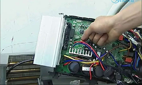 平鲁美的空调电话是多少